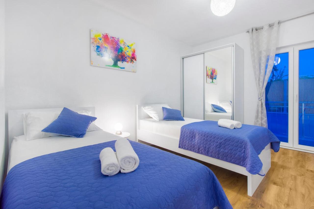 Villa Antonia With Heated Pool Dograde Ngoại thất bức ảnh