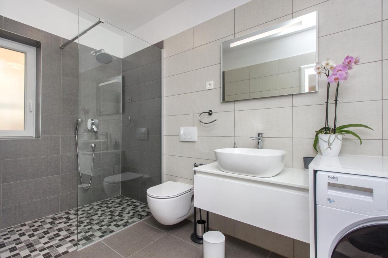 Villa Antonia With Heated Pool Dograde Ngoại thất bức ảnh